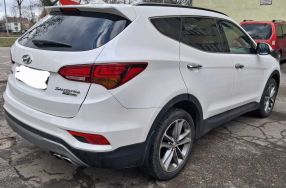 Hyundai Santa Fe - 2016