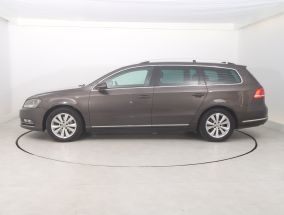 Volkswagen Passat - 2012