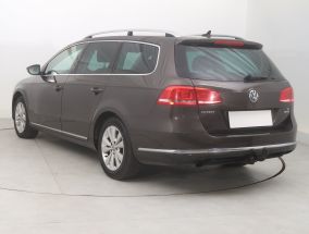 Volkswagen Passat - 2012