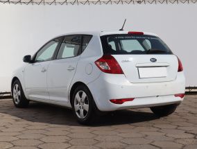 Kia Ceed - 2010