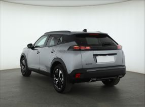 Peugeot 2008 - 2023