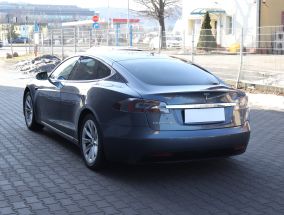 Tesla Model S - 2018