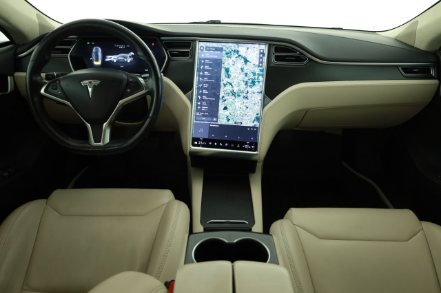 Tesla Model S 75D