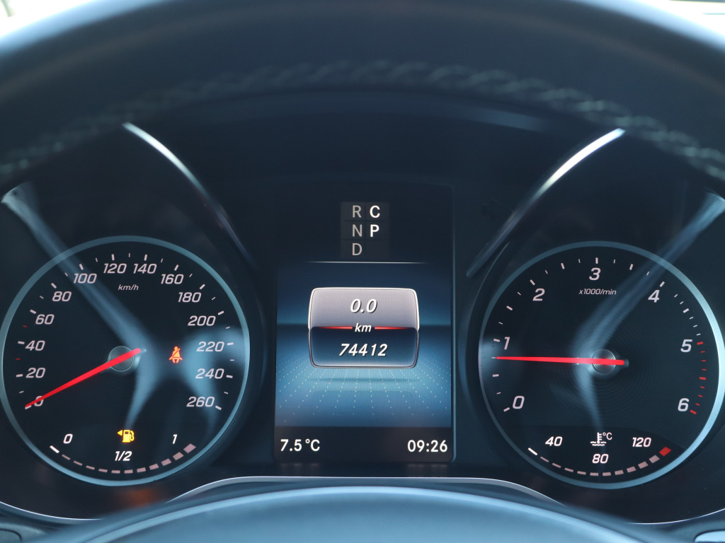 Mercedes-Benz V