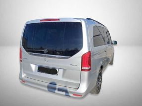 Mercedes-Benz V - 2021