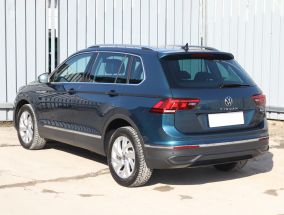Volkswagen Tiguan - 2022