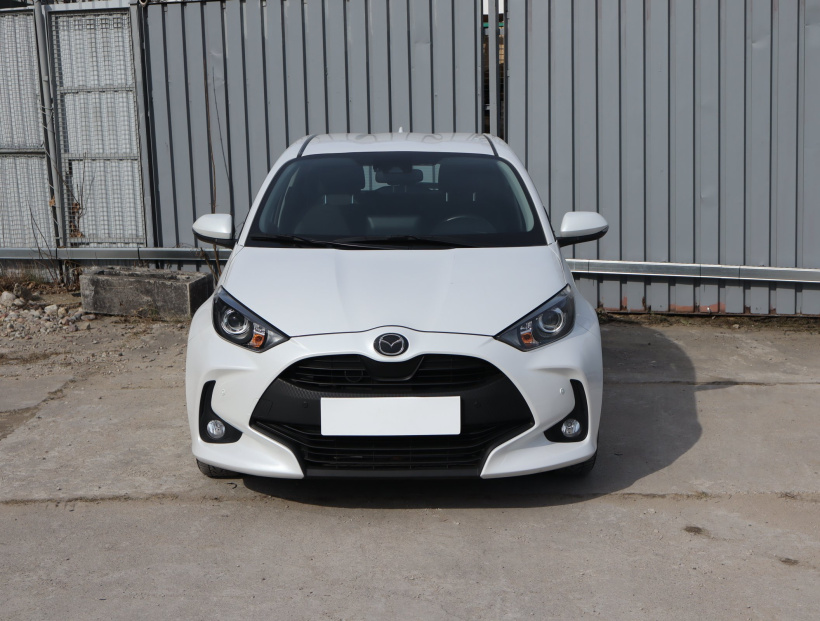 Mazda 2, 2022
