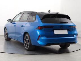 Opel Astra - 2024