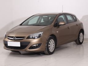 Opel Astra - 2014