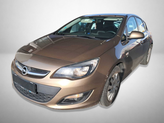 Opel Astra 2014