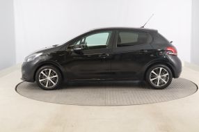 Peugeot 208 - 2017