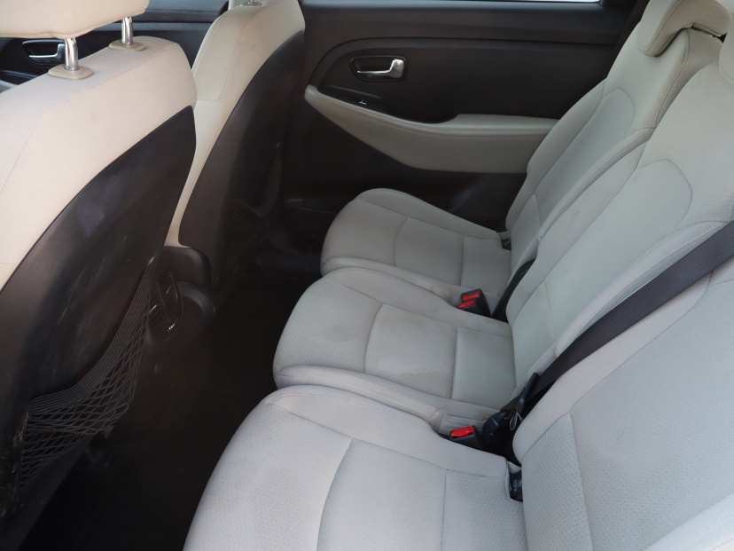 Kia Carens, 2013