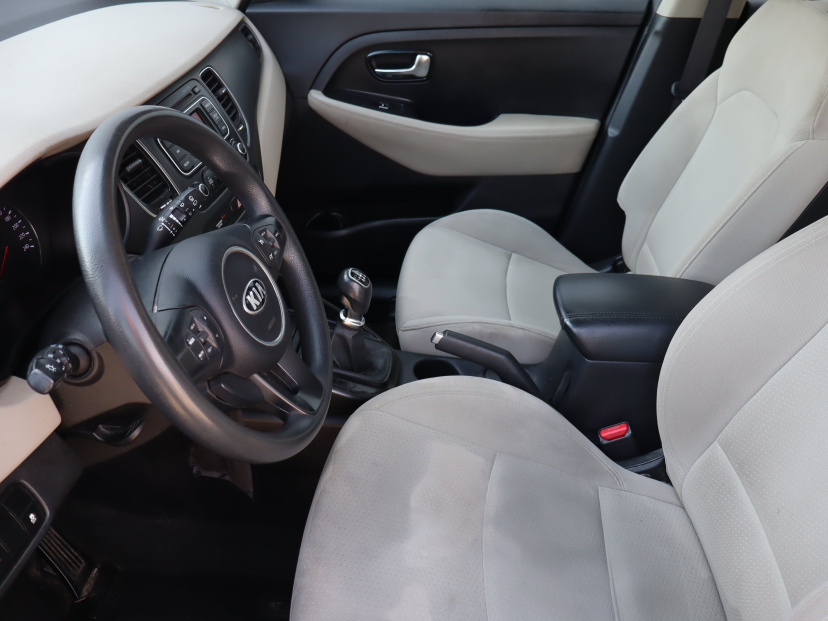 Kia Carens, 2013