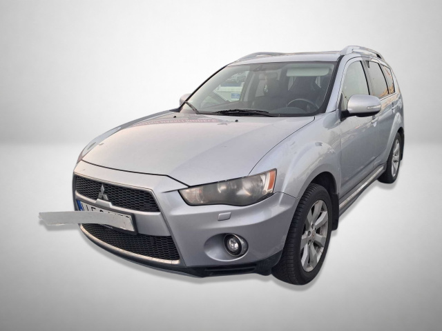 Mitsubishi Outlander 2010