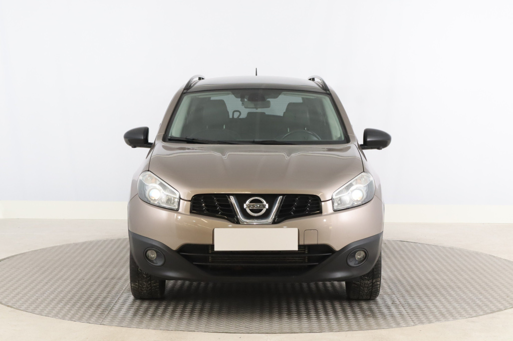 Nissan Qashqai+2