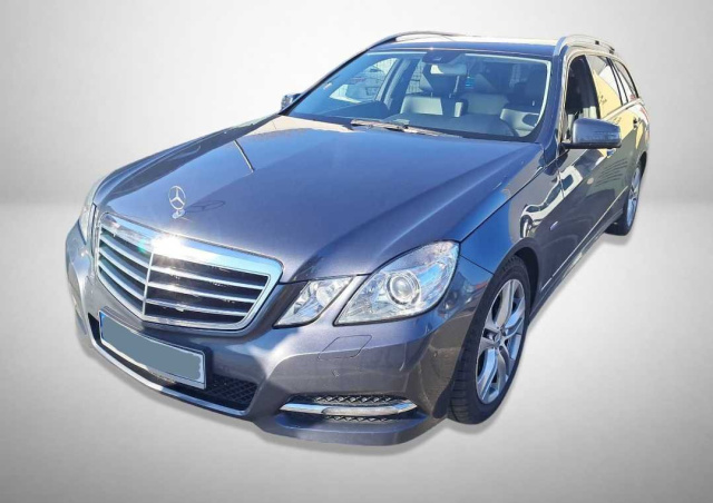 Mercedes-Benz E 2012