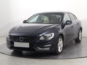 Volvo S60 - 2015