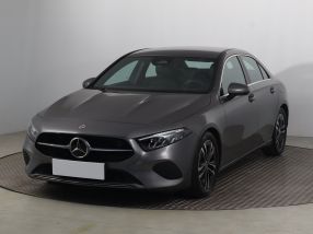 Mercedes-Benz A - 2023