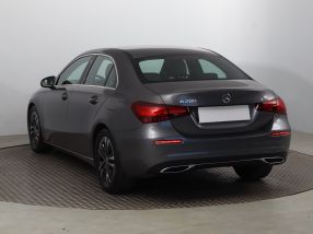 Mercedes-Benz A - 2023
