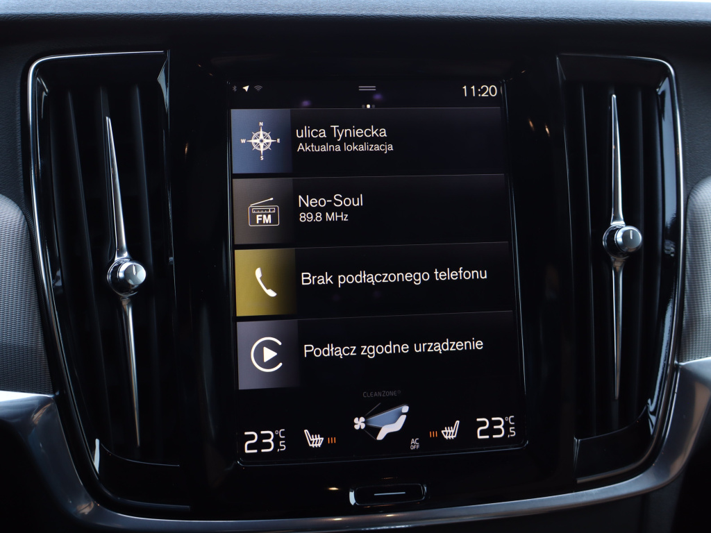 Volvo V90 Cross Country