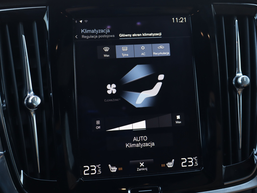 Volvo V90 Cross Country