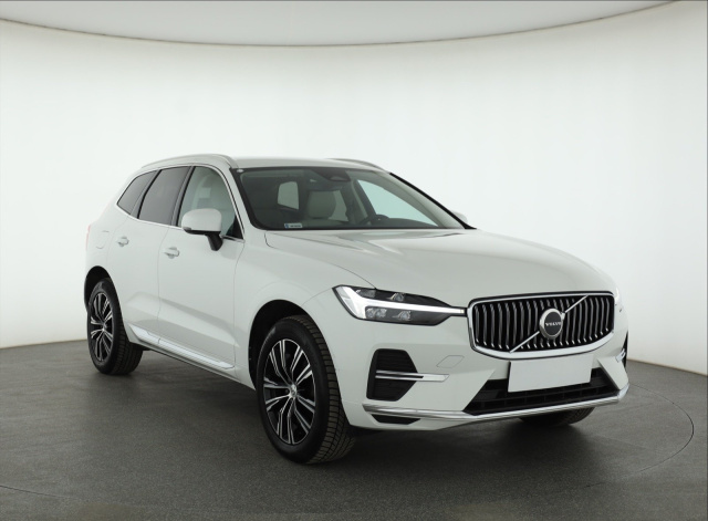 Volvo XC60 2022