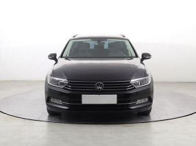 Volkswagen Passat - 2015