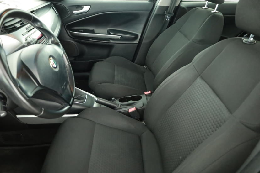 Alfa Romeo Giulietta, 2011