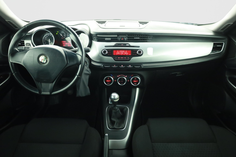 Alfa Romeo Giulietta, 2011