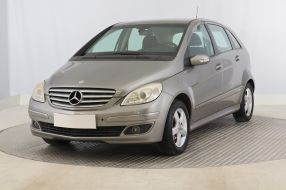 Mercedes-Benz B - 2005