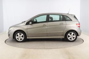 Mercedes-Benz B - 2005