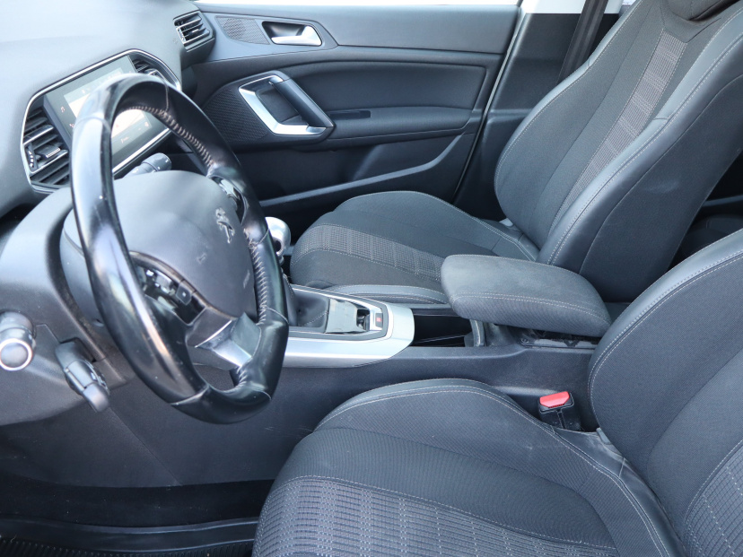 Peugeot 308, 2018