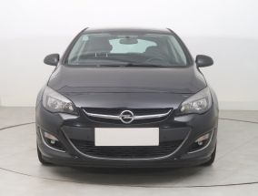 Opel Astra - 2012