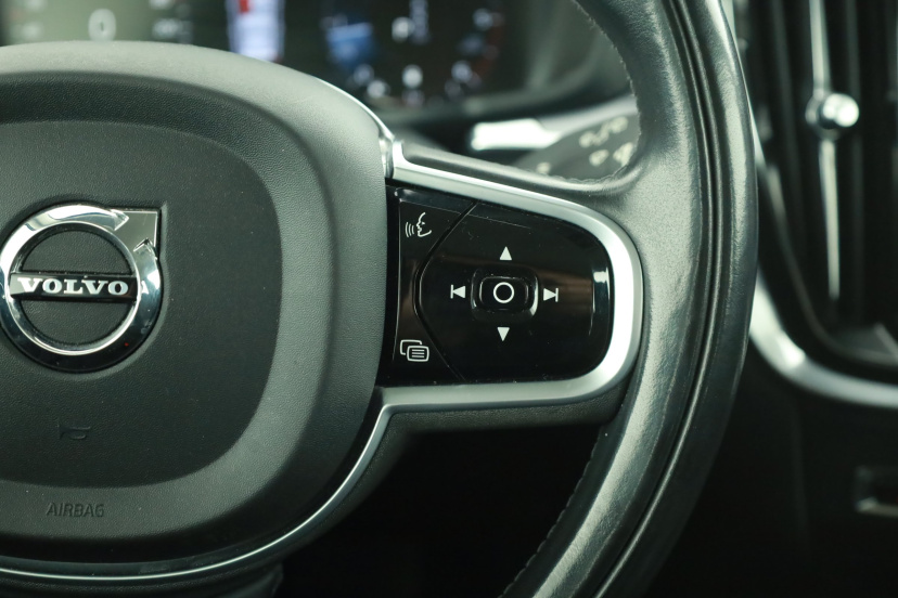 Volvo V60 Cross Country, 2021
