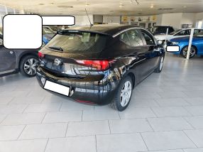 Opel Astra - 2019