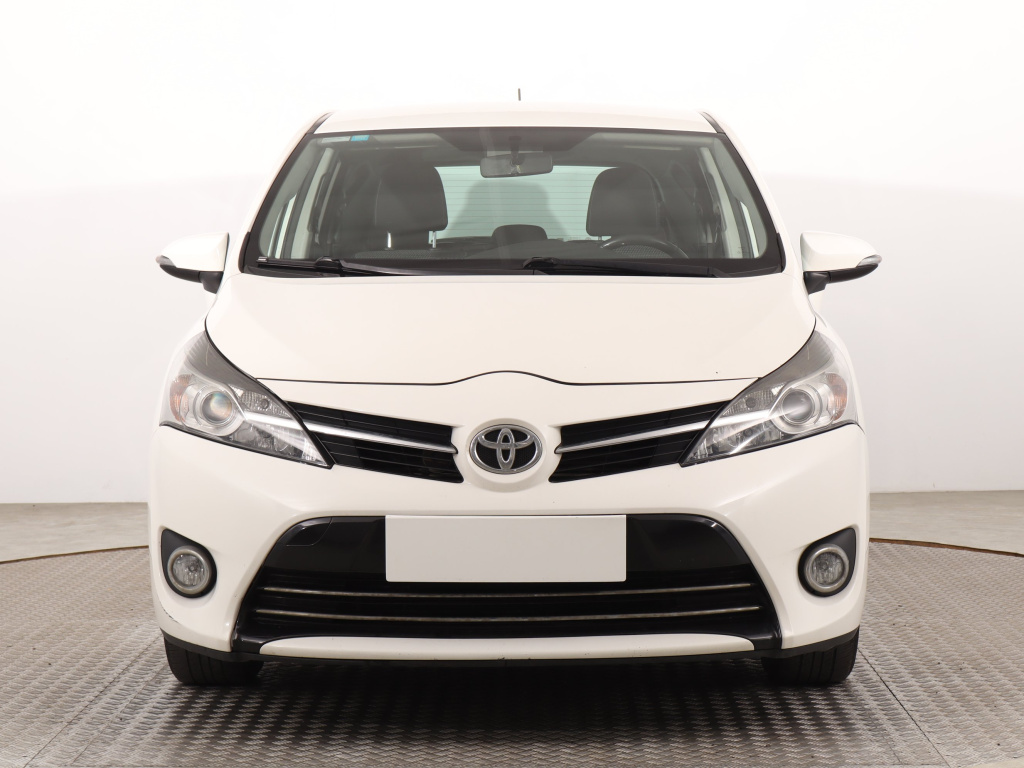 Toyota Verso