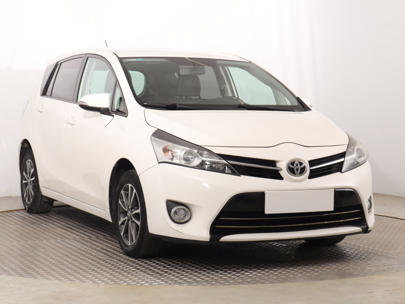 Toyota Verso, 2014