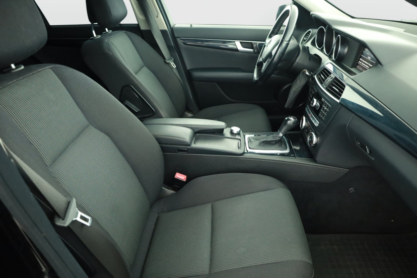 Mercedes-Benz C, 2012
