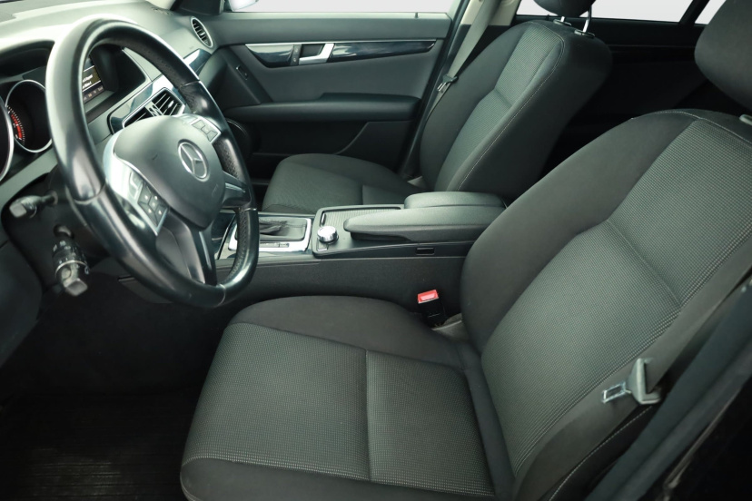 Mercedes-Benz C, 2012