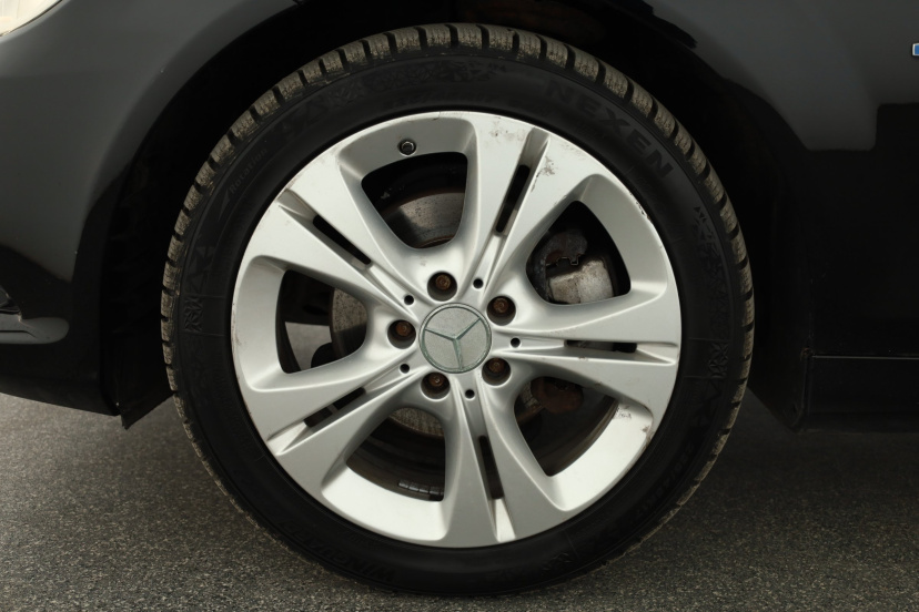 Mercedes-Benz C, 2012
