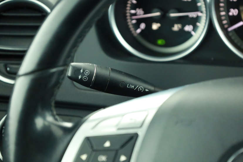 Mercedes-Benz C, 2012