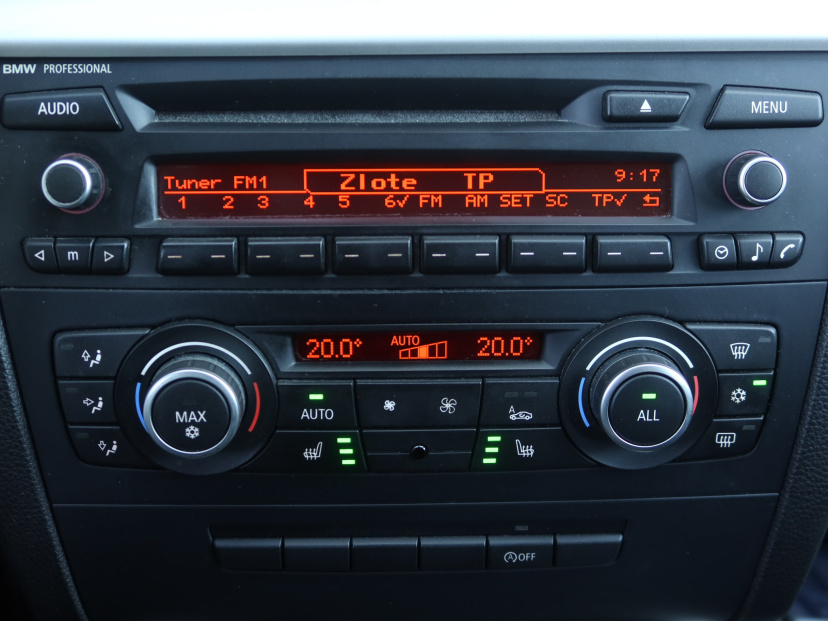 BMW 1, 2011