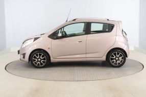 Chevrolet Spark - 2010