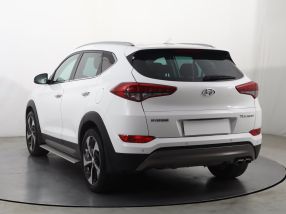 Hyundai Tucson - 2015