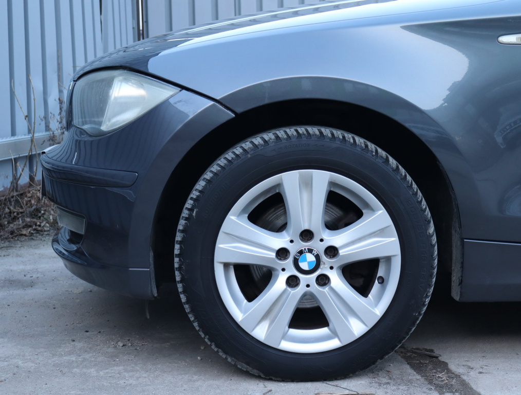 BMW 1