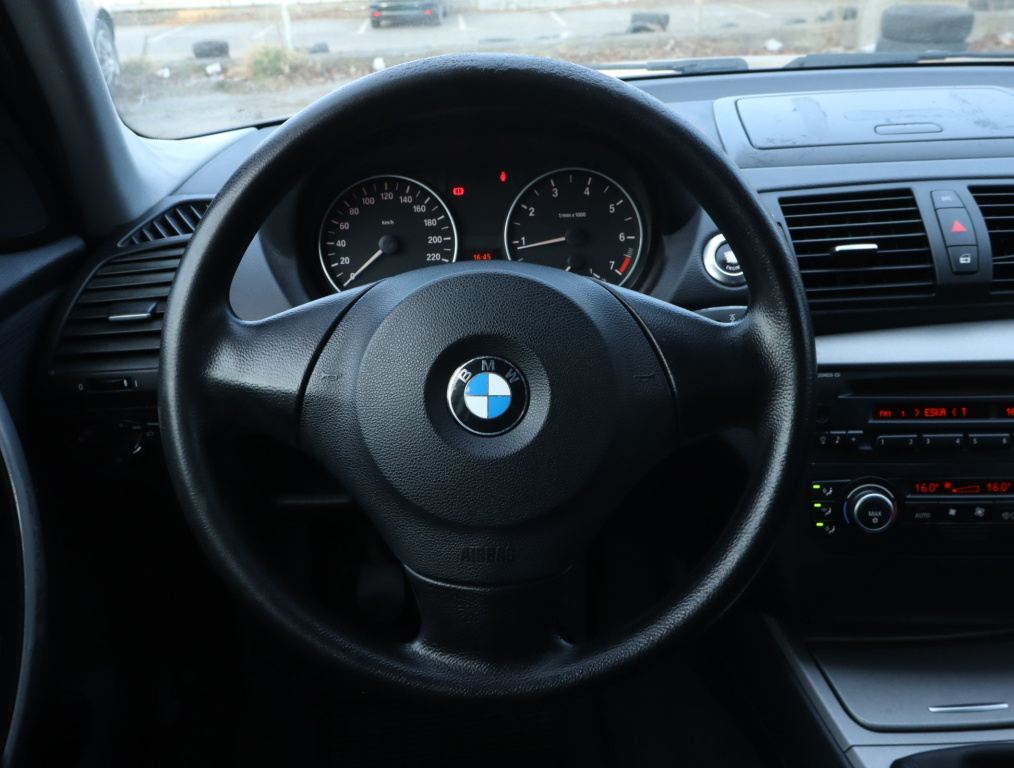 BMW 1