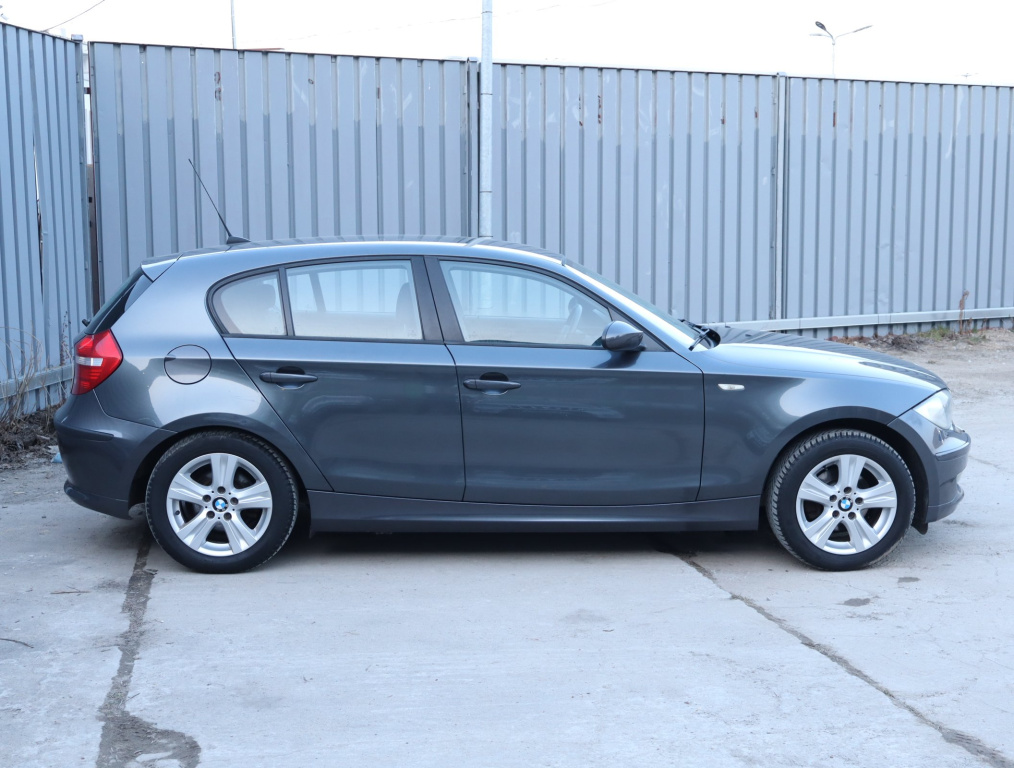 BMW 1