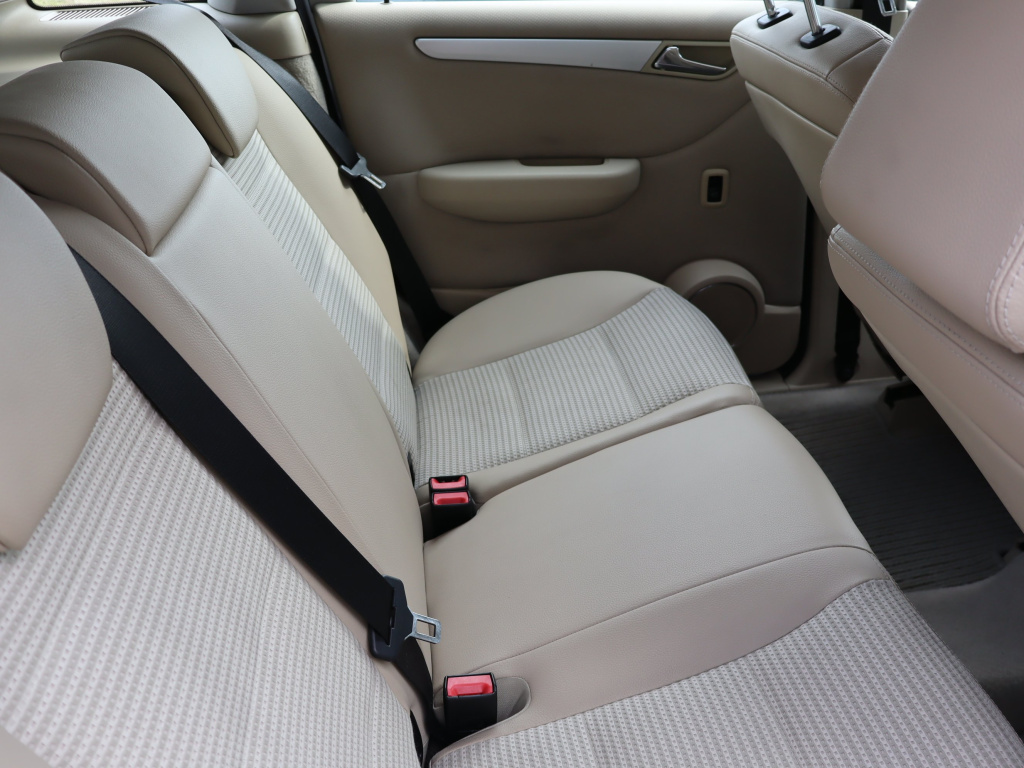 Mercedes-Benz B