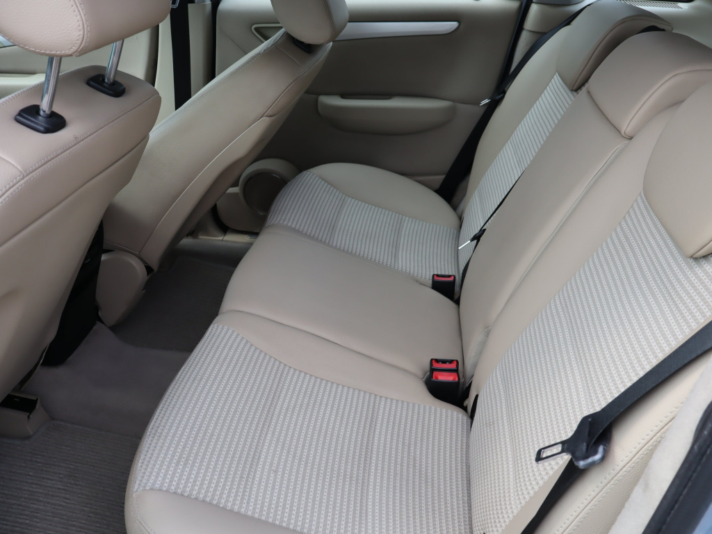 Mercedes-Benz B