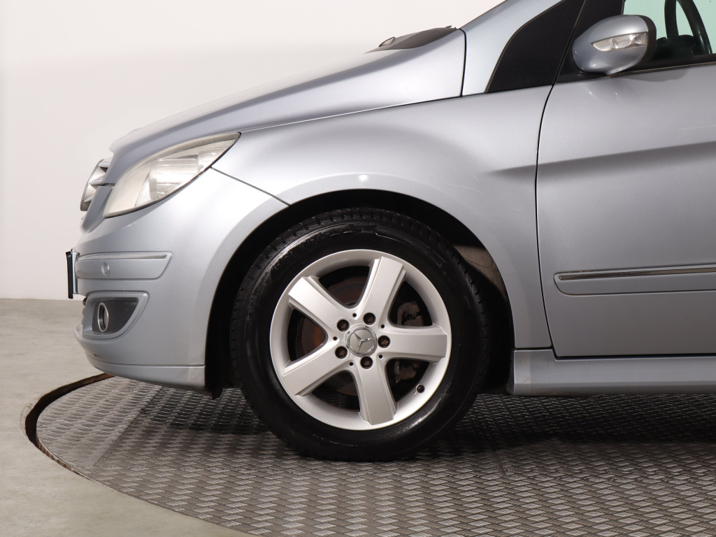 Mercedes-Benz B